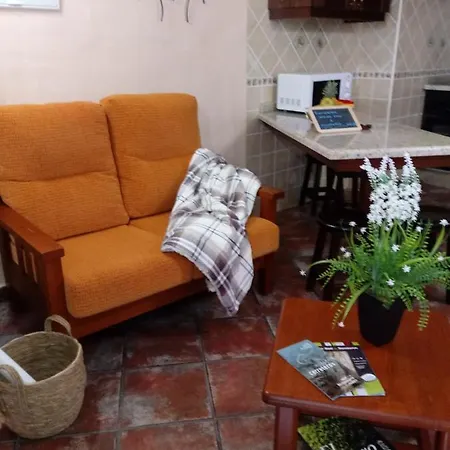 Casa Carlos * Isora